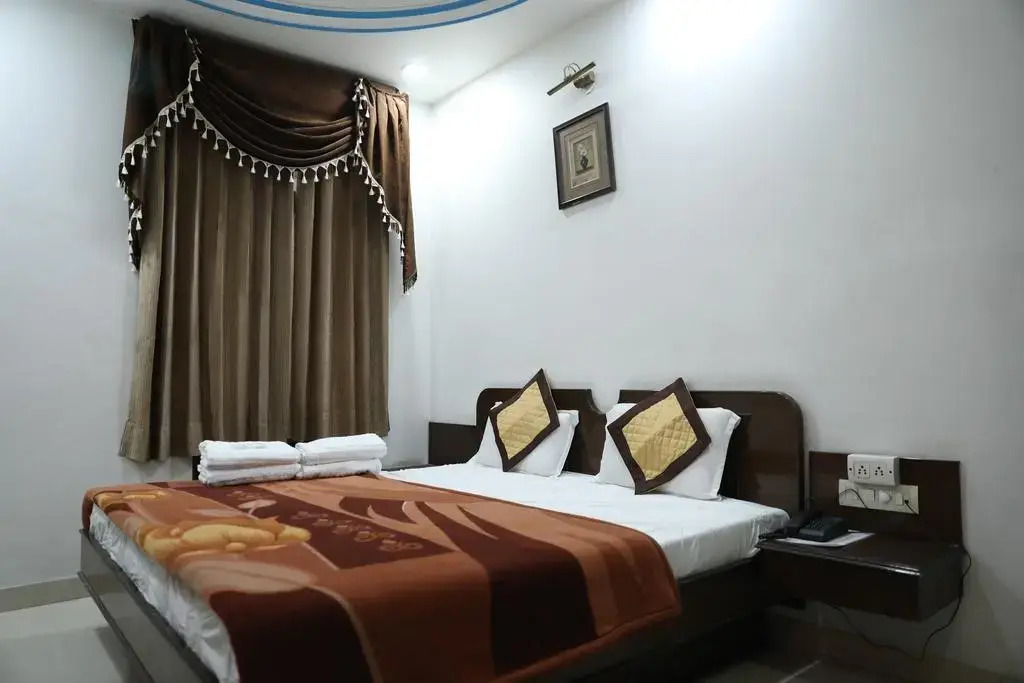 Hotel Heritage Inn