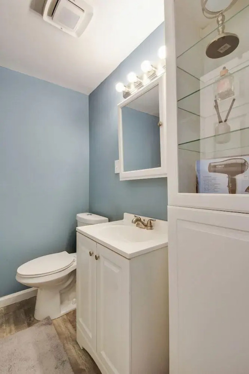 Hillyer Manner - Comfy Townhouse In Great Location! 3 Bedroom Townhouse by Redawning