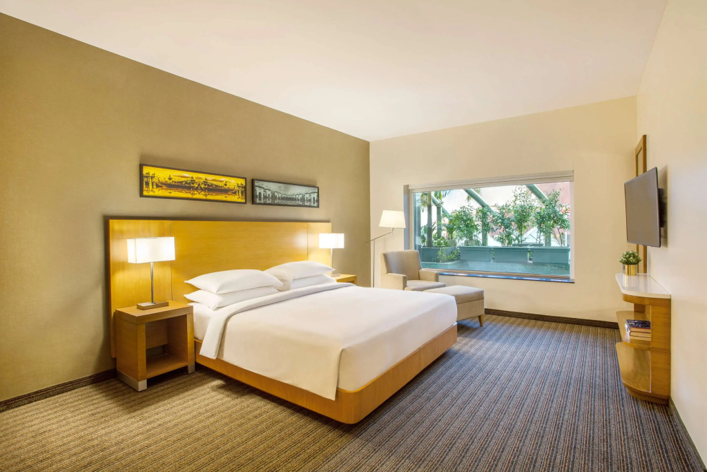 Hyatt Place Hyderabad Banjara Hills
