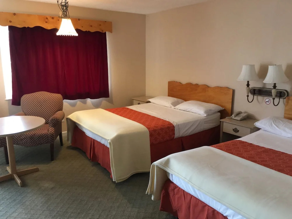 Dixie Plaza Hotel