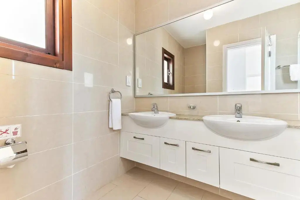 2 bedroom Apartment Anatoli with communal pool, Aphrodite Hills Resort
