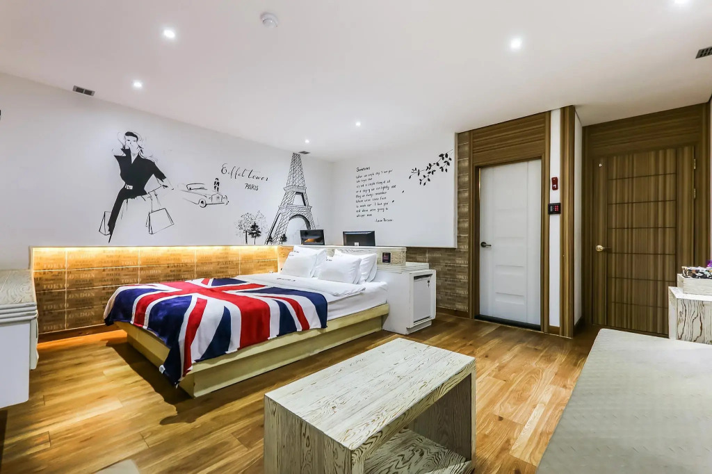 Born Hotel Cheongju