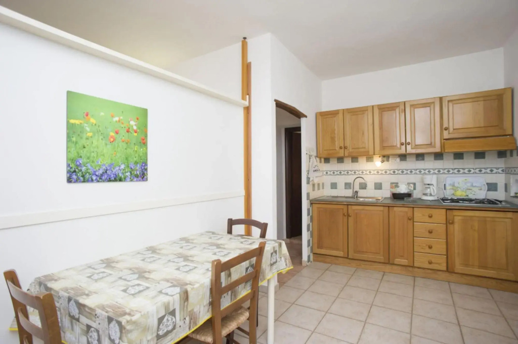 Apartment three-room Number 8 on the seafront of Morcone-MORCONE TRILO N° 8