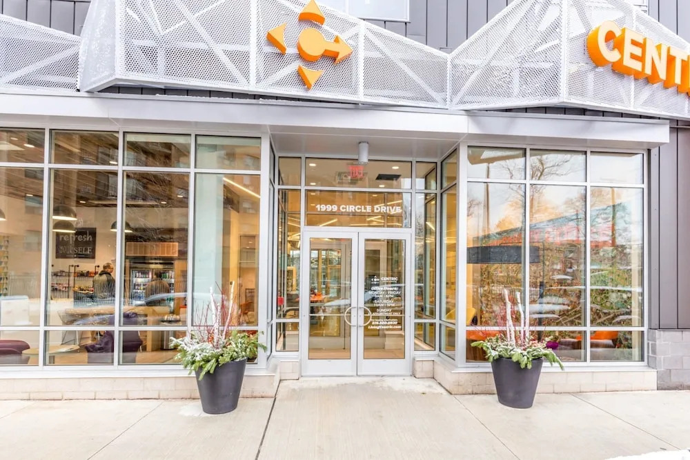 Bluebird Suites near Cleveland Clinic