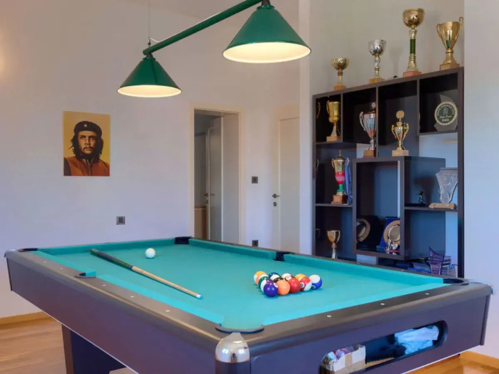 Holiday Home Lana by Interhome