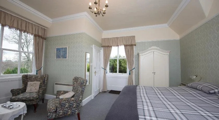 Dall Lodge Country House