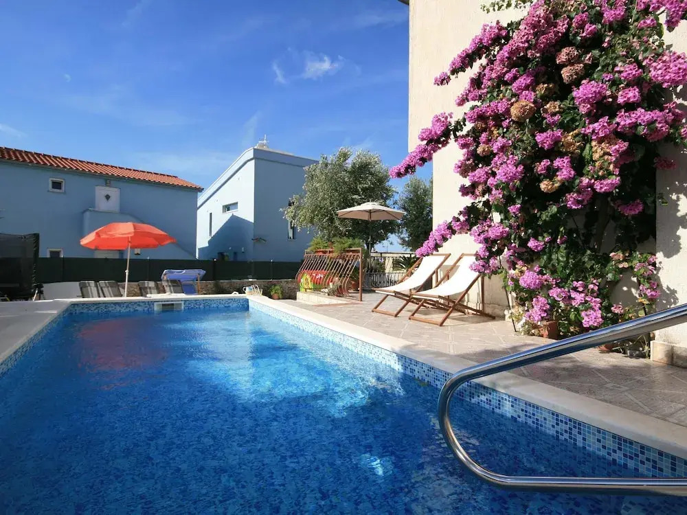 Apartments Vlah / Three Bedrooms A1