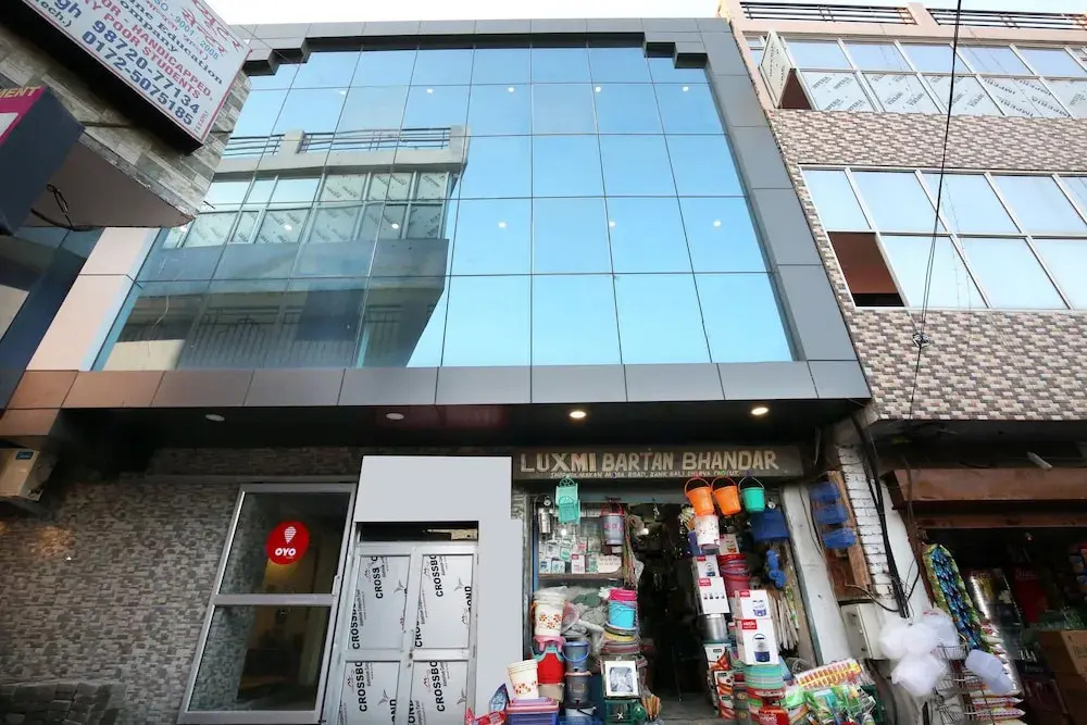 OYO 9040 Hotel Alpine