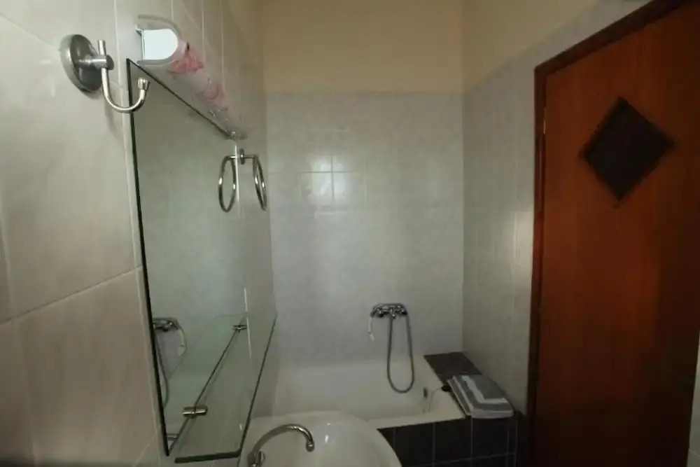 Argyroupolis Dimitris Rooms
