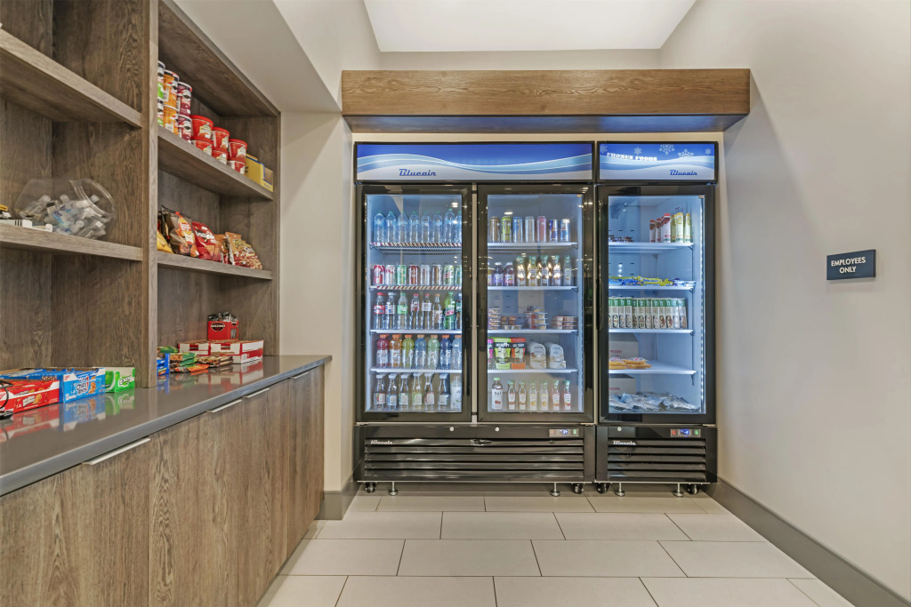 Best Western Plus Marquette Hotel & Suites