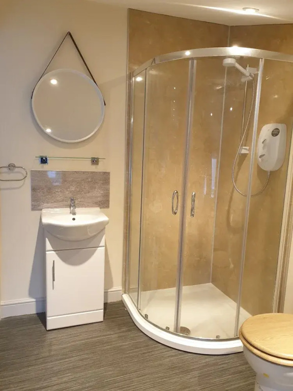 Captivating 2-bed Apartment in Carlisle