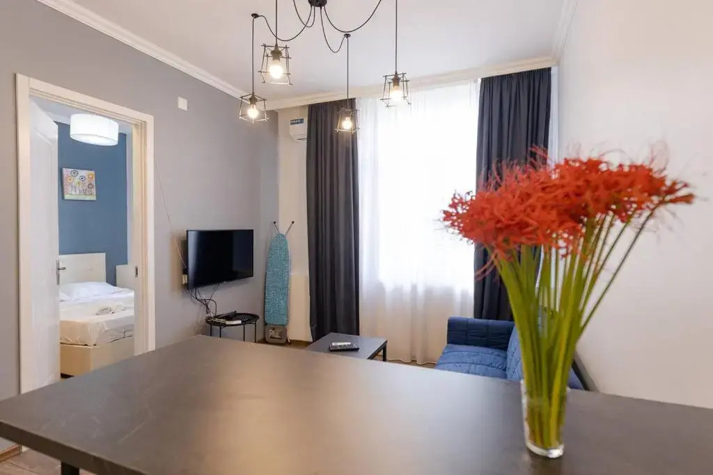 1BR apt In Old Batumi 2 min to Era square
