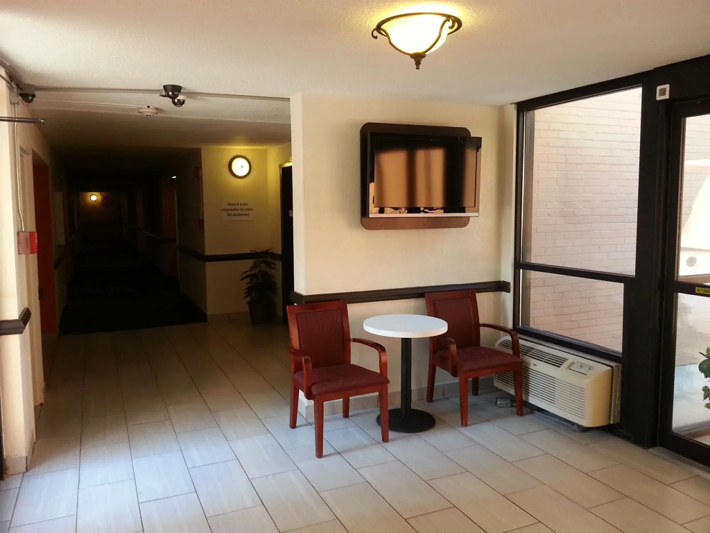 Motel 6 Jackson, TN