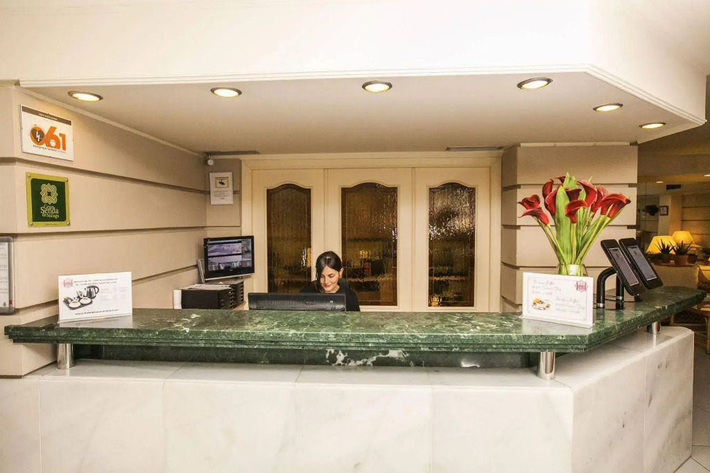 Hotel Plaza Cavana