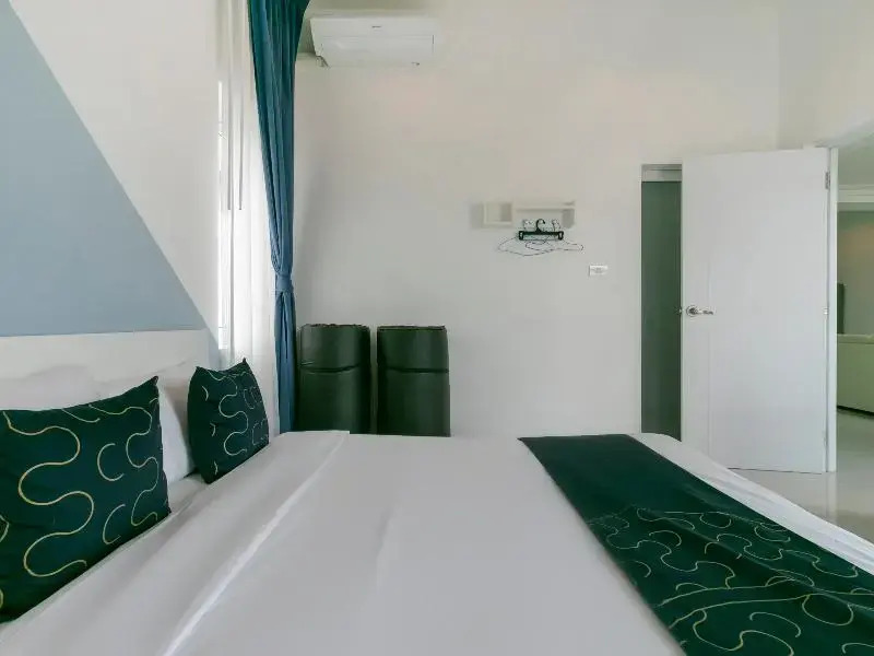 Capital O 1009 Leleaf Valley Pool Villa Resort Hua Hin