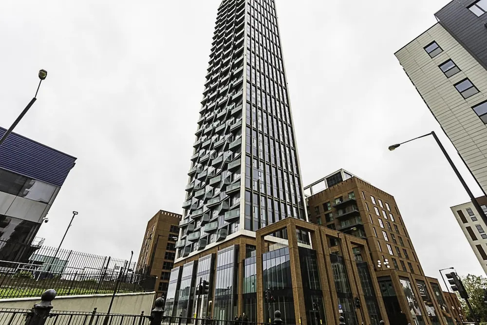 Icon Tower Flat VI