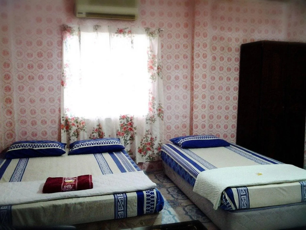 Hotel Ani