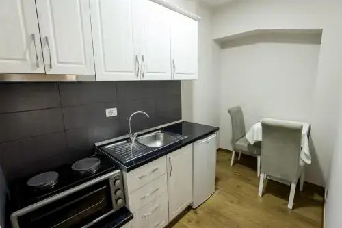 Elior2 Apartments