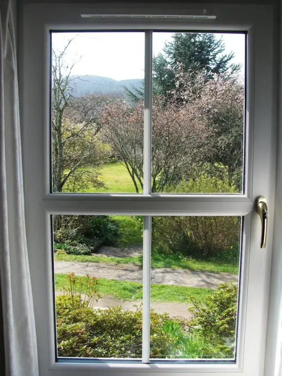 Tomnabrack Cottage B&B