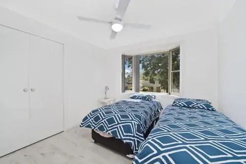 Aqualuna at Lighthouse Beach, 8 Capalla Court,