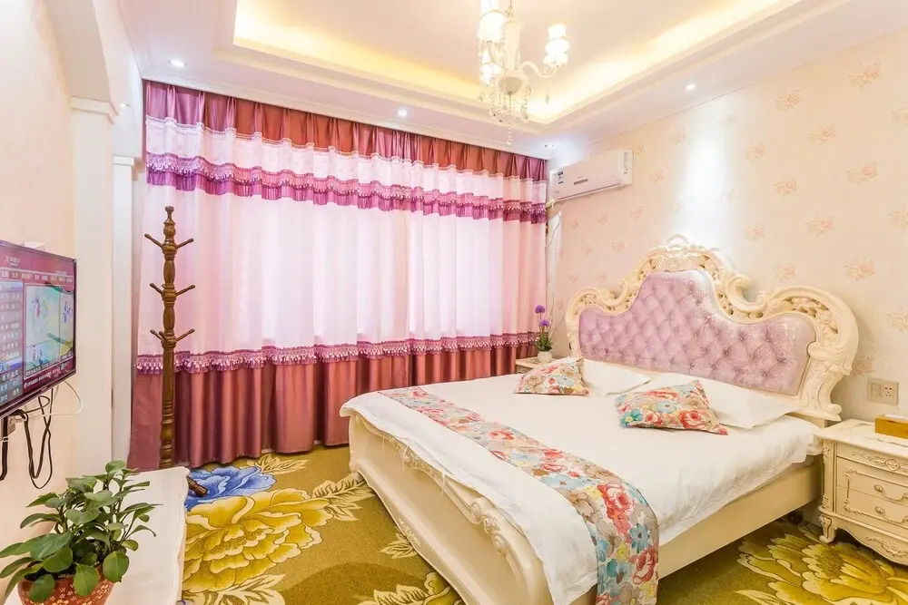Wuzhen Yishui Lanting Hotel