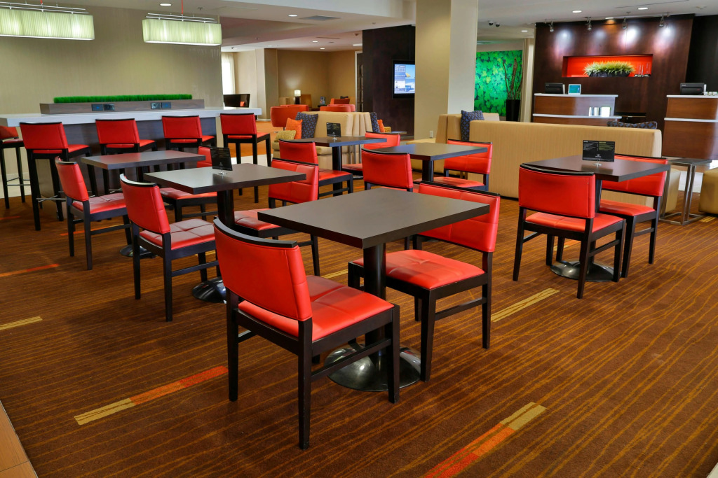 Courtyard by Marriott Biloxi North/D'Iberville