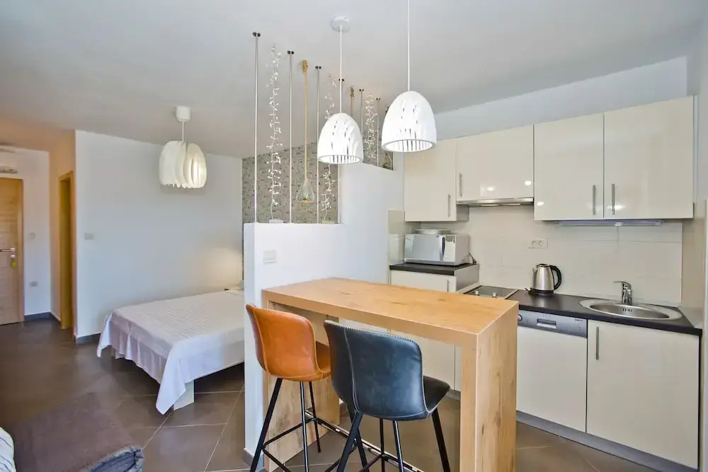 Island Hvar Seaside Villa Levanda with Beach, Pool & Seaview