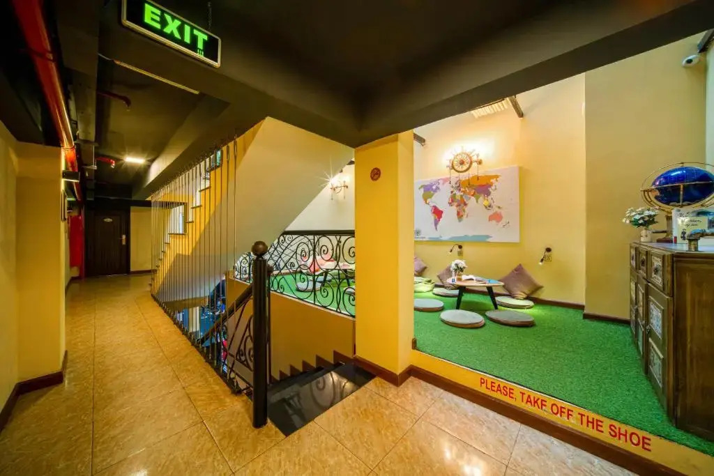 Little Charm Hanoi Hostel