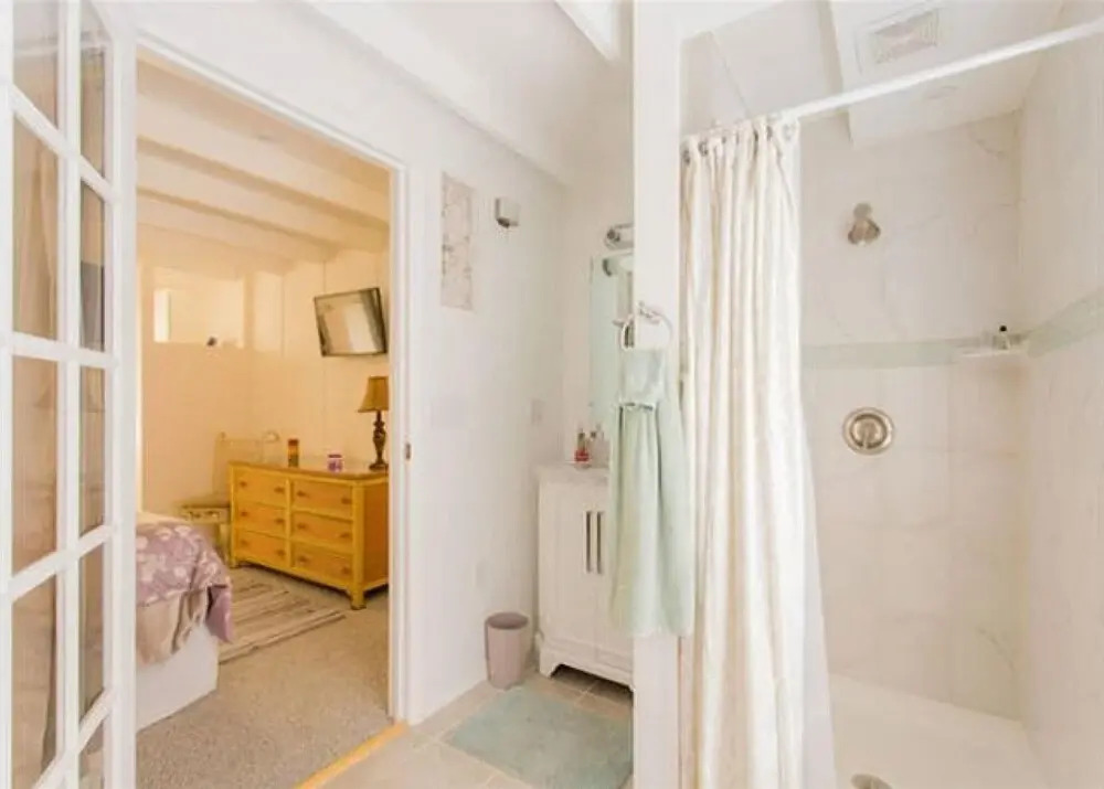 Treasure Island Beach Retreat Sleeps Up To 15