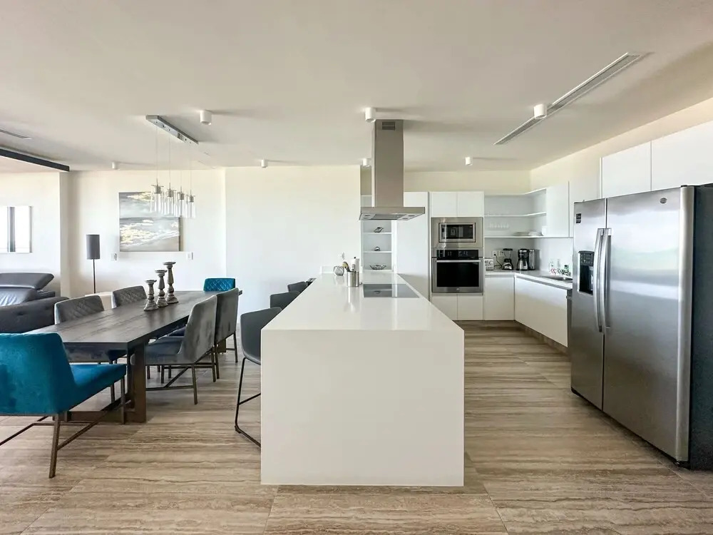 2BR Iconic Oceanfront Escape