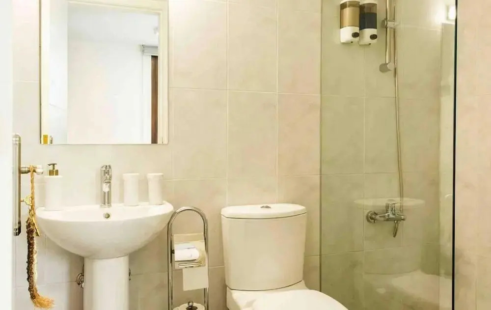 Old Town Guesthouses-Batroun