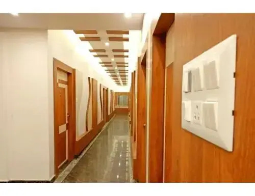 Shree International by OYO Rooms