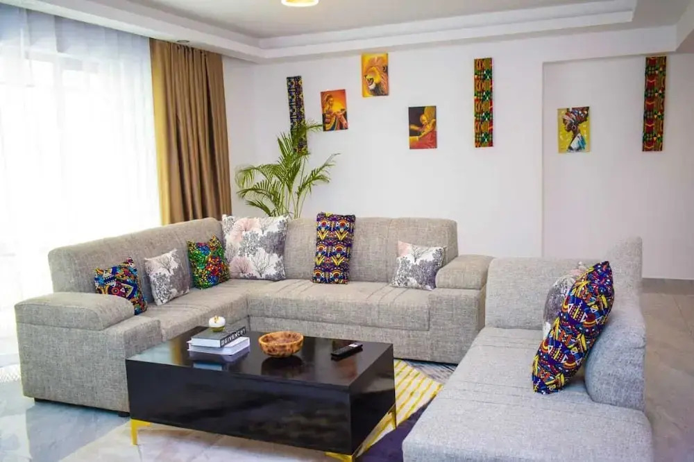 Lux Suites Royal Oaks Residency