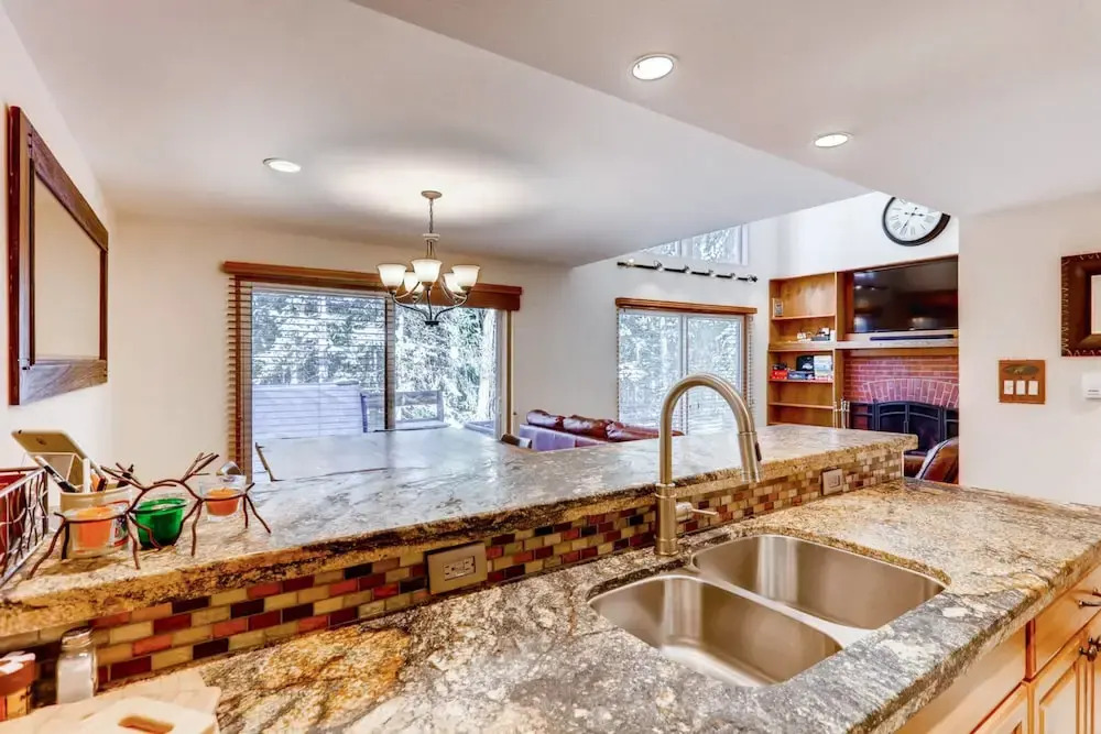 1115 Broken Lance Dr Condo 3 Bedrooms 3 Bathrooms Condo