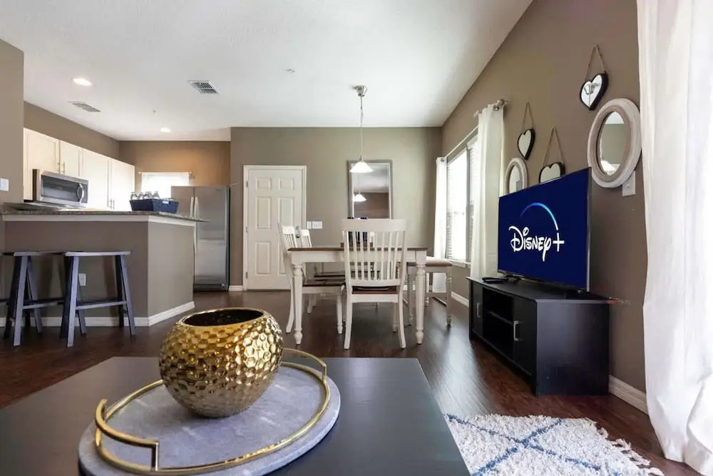 4BR Family Townhouse Steps to Disney