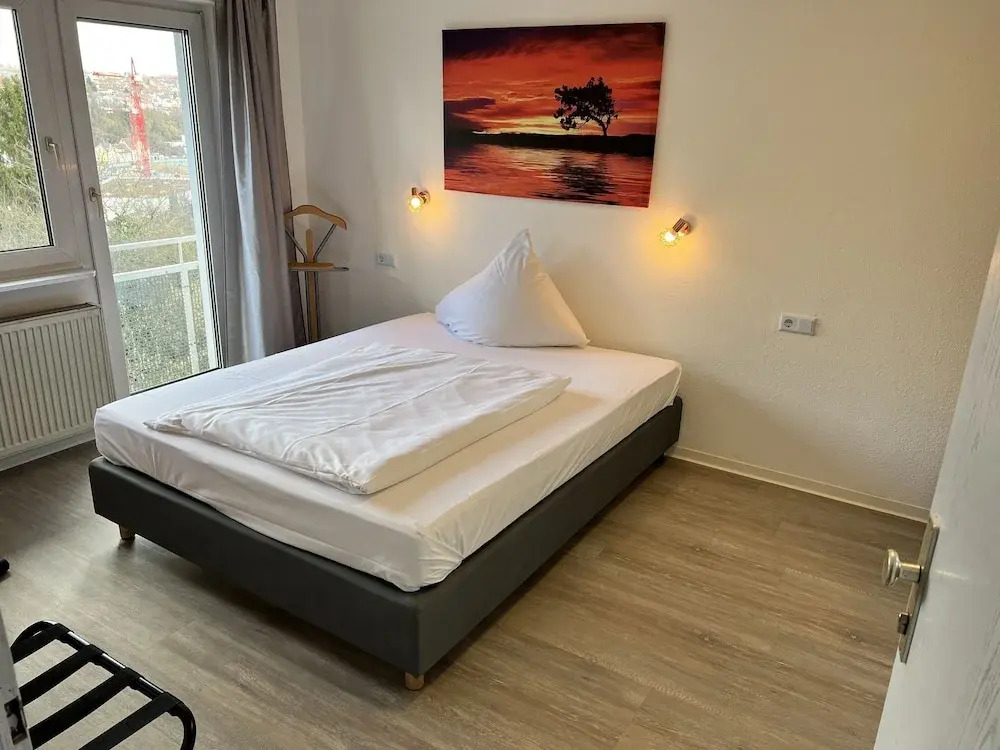Hotel Bitzer Backnang Zentrum 24h Check In Frühstück zubuchbar gratis Parkplätze
