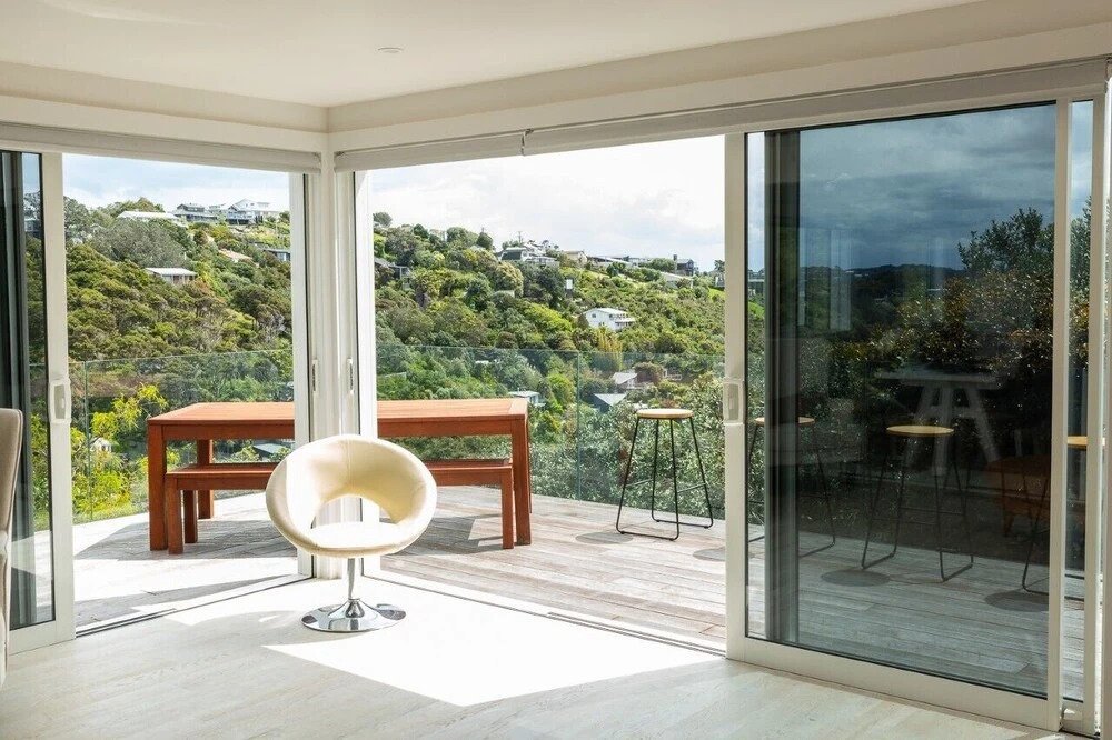 The Kingfisher House - Oneroa