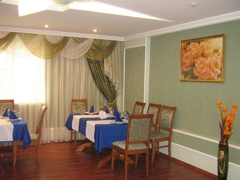 Отель Парус
