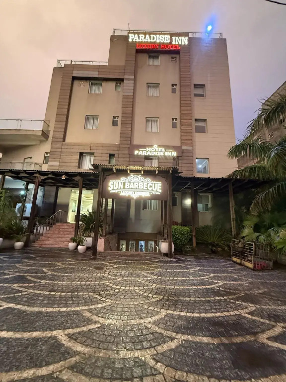 Hotel Parador Agra