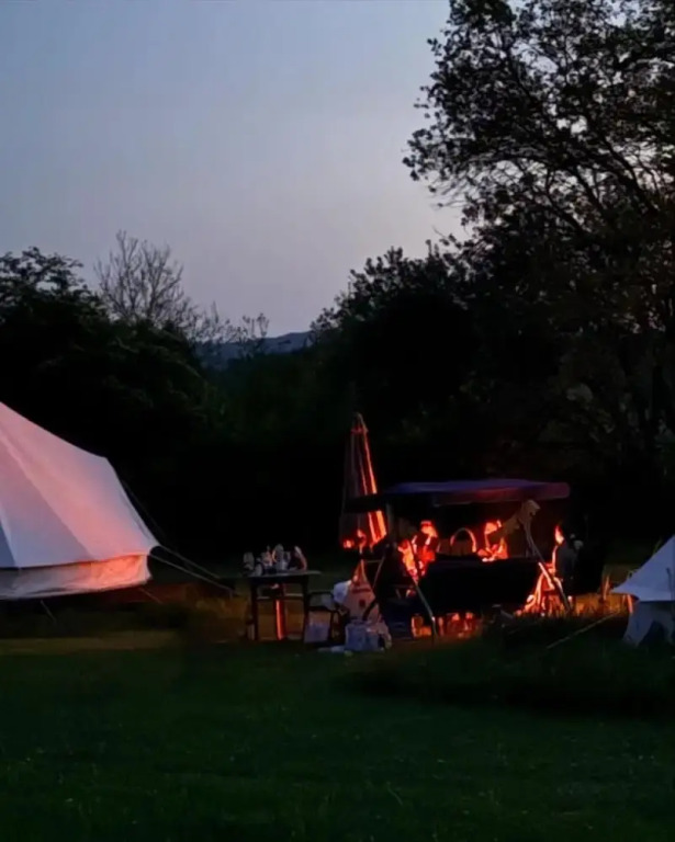Glamping in Stunning Bell Tent in Bohemia