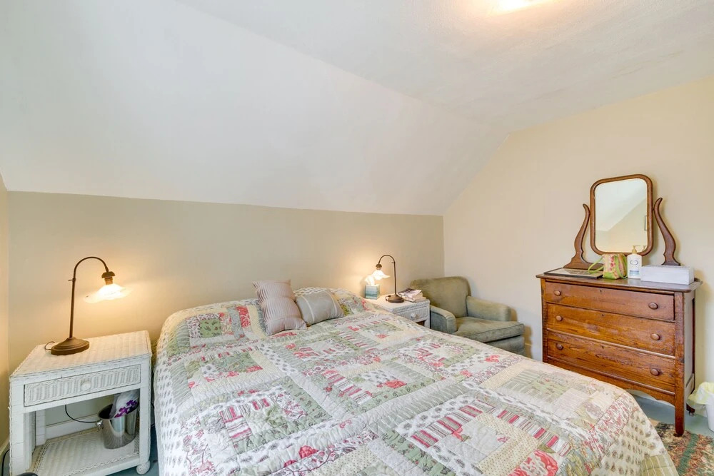 Georgetown Vacation Rental: Gas Grill & Near Beach