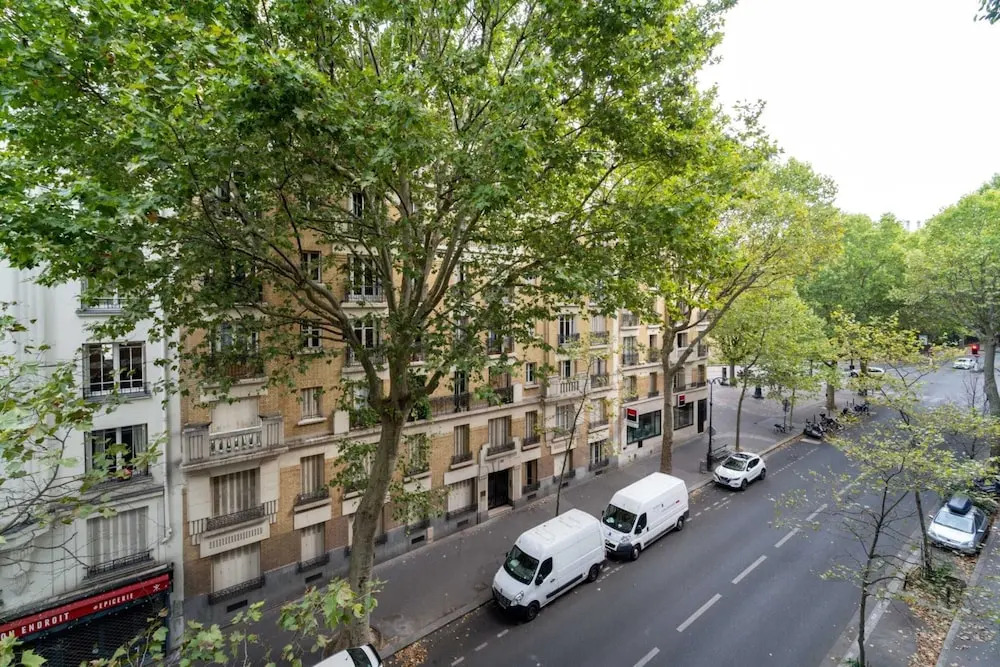 Well-equipped Studio With Balcony - Paris 19ème