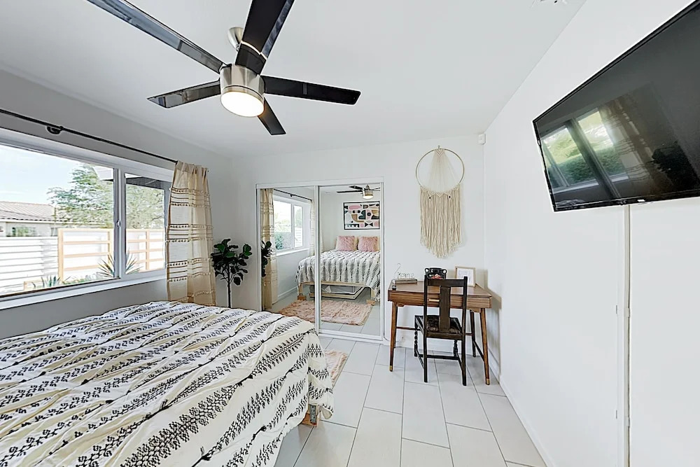 Gated Mountain-view Haven W/ Pool, Hot Tub And Firepit 3 Bedroom Home