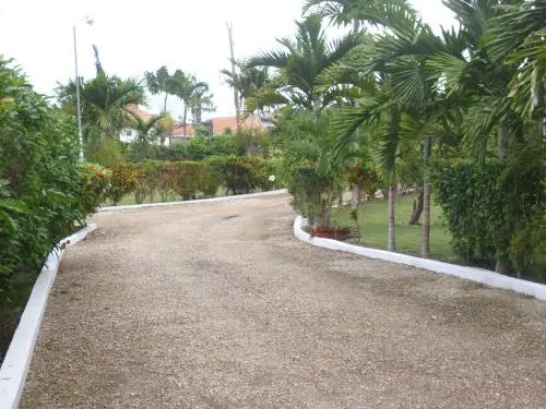 Whistling Villa Runaway Bay