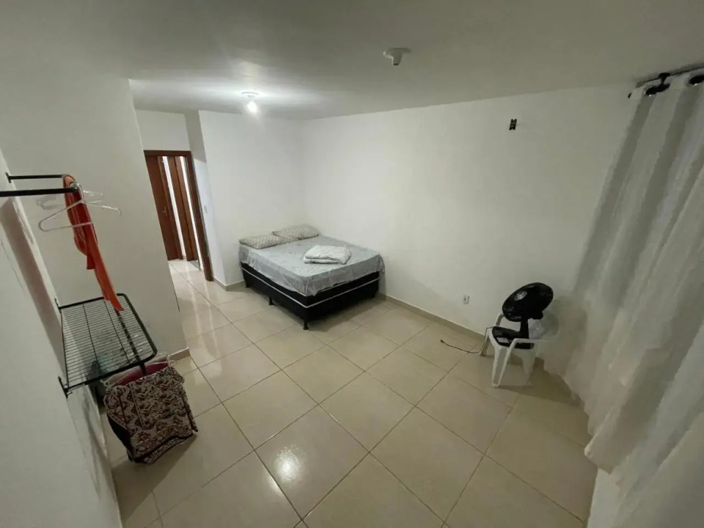 Casa Duplex 2 quartos com amplo quintal
