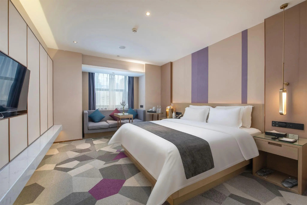 Lavande Hotel (Shenzhen Dongmen Shuibei Cuizhu Metro Station Branch)