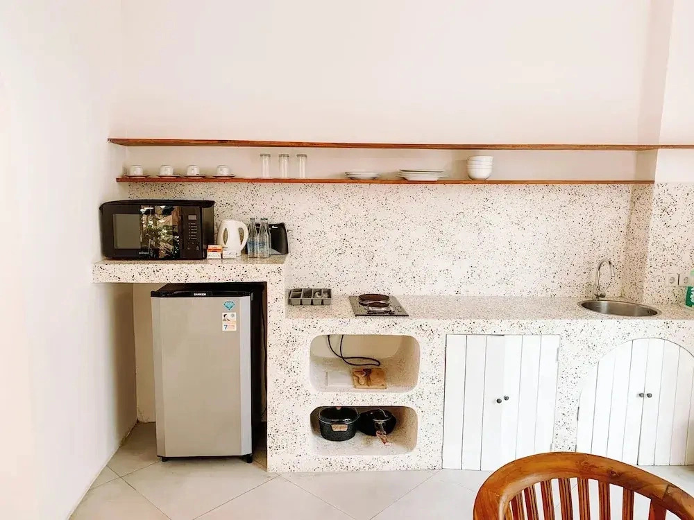 Lovely 2BR Villa Close to The Beach