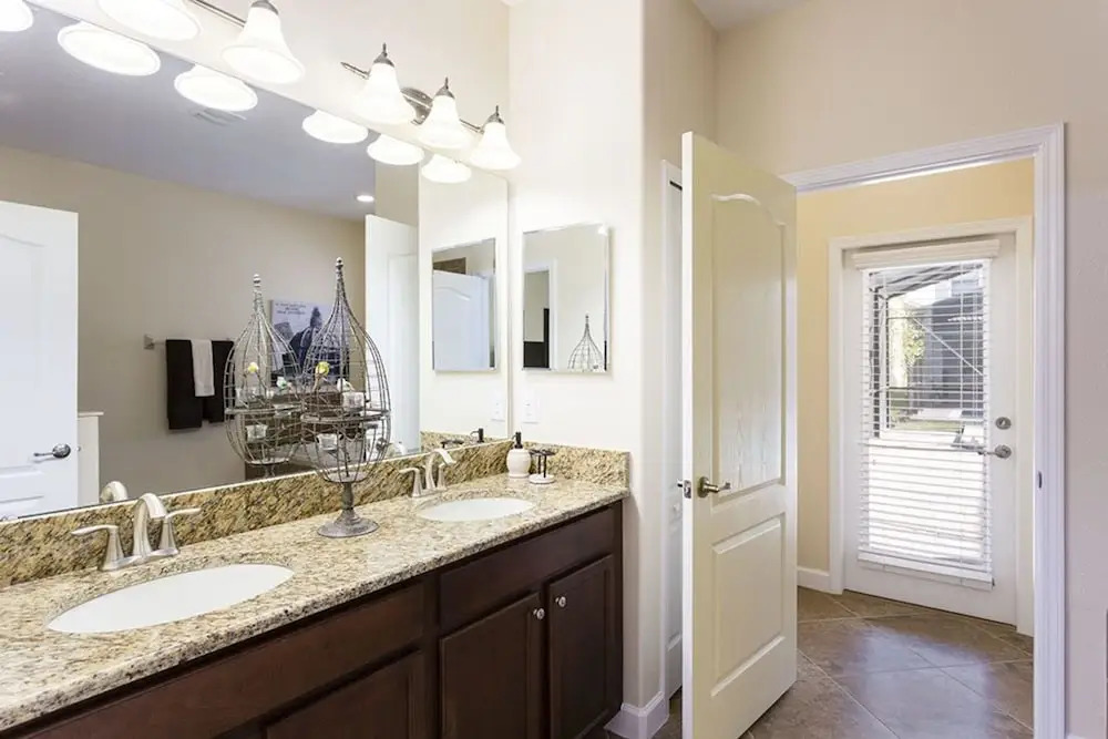 Private Resort Home 1131