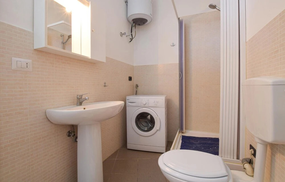 Beautiful Apartment in Marina DI Strongoli With Wifi and 1 Bedrooms