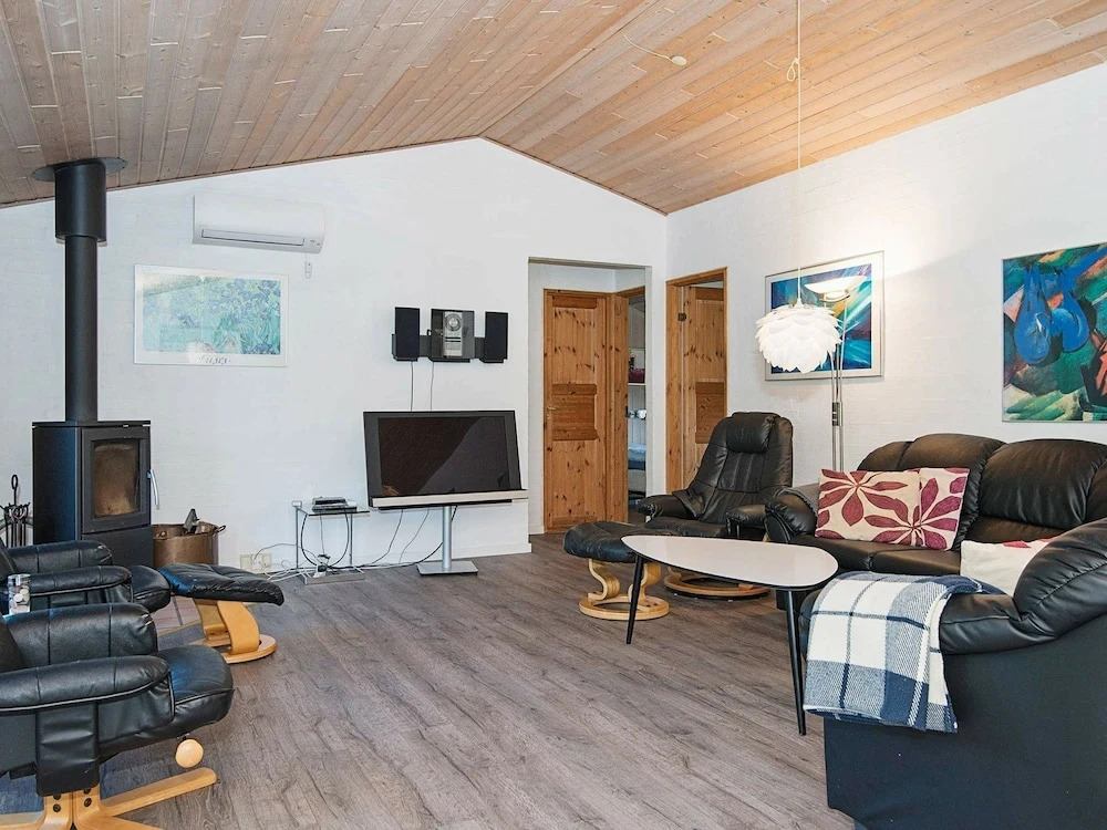 Lavish Holiday Home in Ringkøbing With Sauna